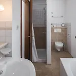Amazing In Nyaraló